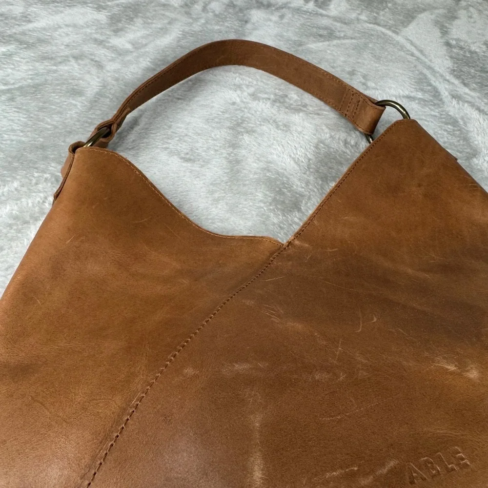 Able leather hobo